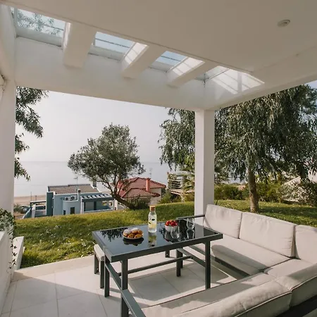 Вилла Borealis Sea Side Villa, Moudania